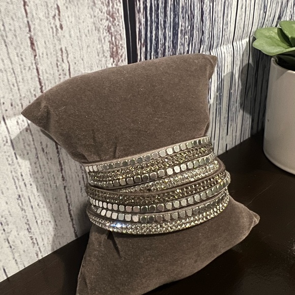 Rockstar Attitude Silver Wrap Bracelet - Picture 2 of 9